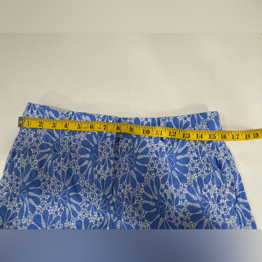 Riviera Shorts in Floral Eyelet
Loft Blue   Women's Shorts Sz 4 EUC 100% Cotton - Picture 5 of 14